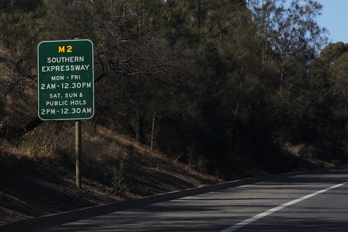 Opening hours of the  Southern Expressway