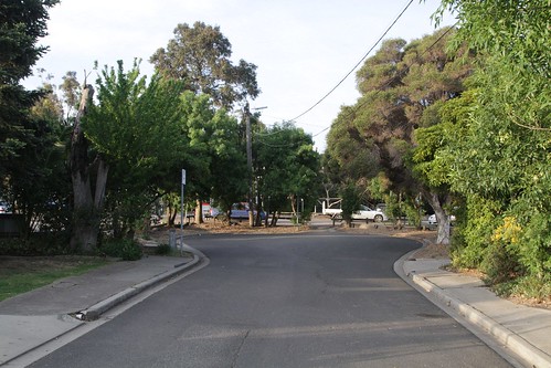 David Street, Footscray is a dead end surrounded by the Victoria University car park