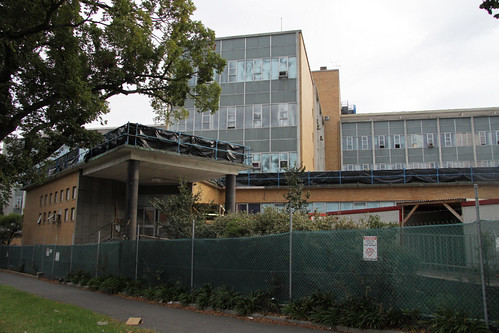 Main entry onto Flemington Road