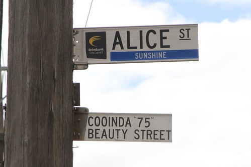 'Cooinda 75 Beauty Street' sign on Alice Street in Sunshine