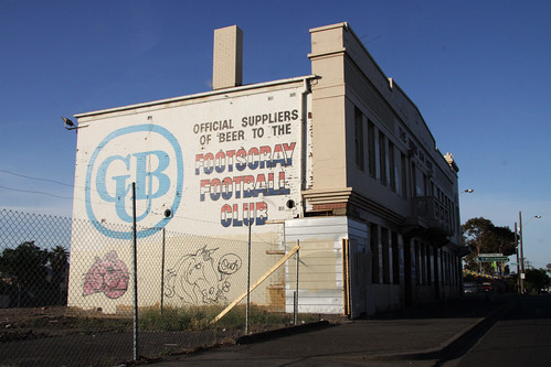 Mural on the Rising Sun Hotel, Footscray