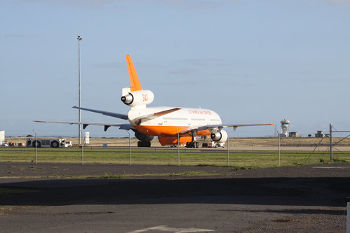 Firefighting air tanker N17085 (McDonnell Douglas DC-10) stationed at Avalon