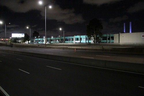 West Gate Freeway closed inbound at Ingles Street so a billboard over the West Gate Freeway can be removed