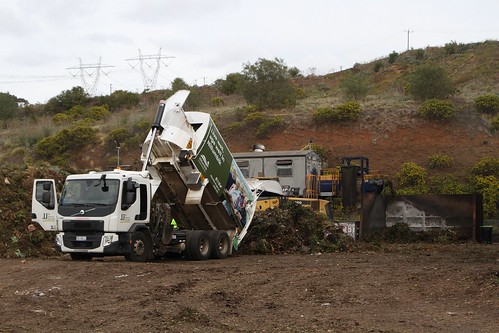 Nillumbik City Council rubbish truck delivers another load of green waste to the Veolia Bulla Organics Facility