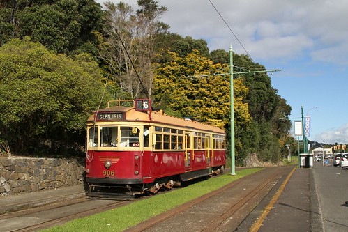 Ex-Melbourne tram SW6.906 running on the Museum of Transport and Technology Auckland Western Springs Tramway at Auckland Zoo