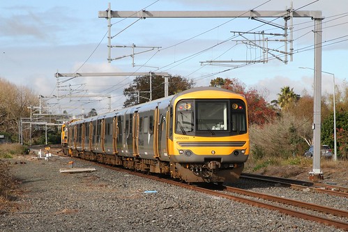 Driving trailer SRV5993 trailing a southbound Te Huia service at Paerata