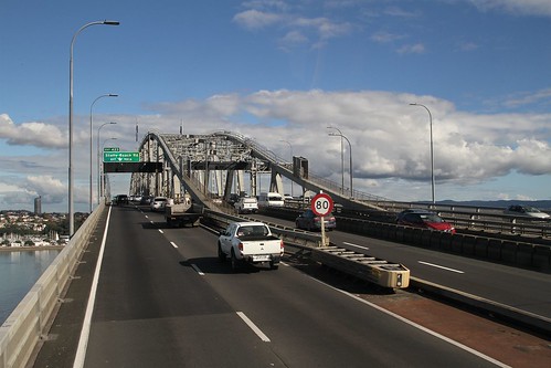 Headed south over the Auckland Harbour Bridge