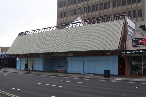 Boarded up entrance to the Peninsula Centre