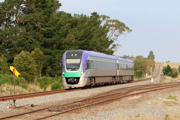 Bound for Ballarat, VLocity VL21 passes the point indicator at the up end of Warrenheip Loop