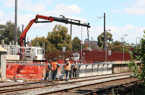 Placing platform facing for platform extension