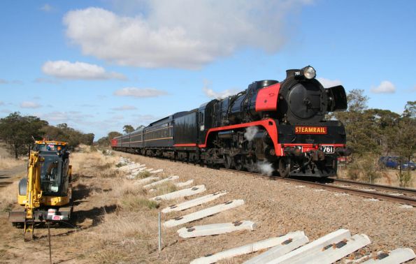 Passing track work near Ingliston