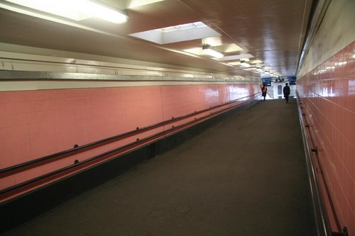 Pink to platform 1/2