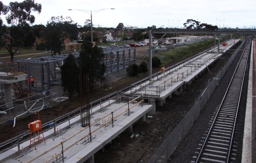 New up platform, note the face moves outwards towards the tracks about 30 metres in