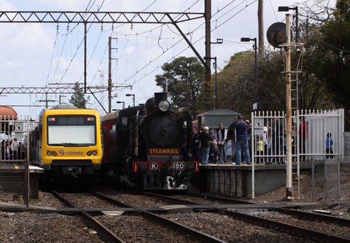 Crossing an X'Trapolis on a citybound service at Mitcham