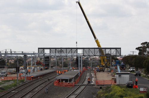 New footbridge in place at Coolaroo station