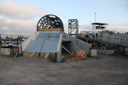 New steps at the northern end of the bridge