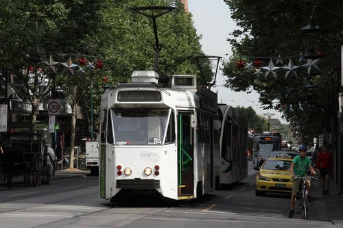 Z1.114 on route 64 leads a few more trams north up Swanston Street