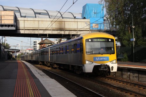 St Albans on the headboard, and Metro stickers on the front