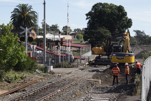 Work on the new standard gauge track through Seymour platform 1