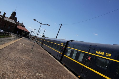 Consist in the platform at Maryborough