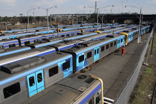 Comeng, Siemens, Comeng, Siemens, Comeng, Siemens... 8 trains stabled at Melbourne Yard, and all alternating like so!