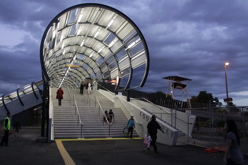 New footbridge at Footscray by dusk