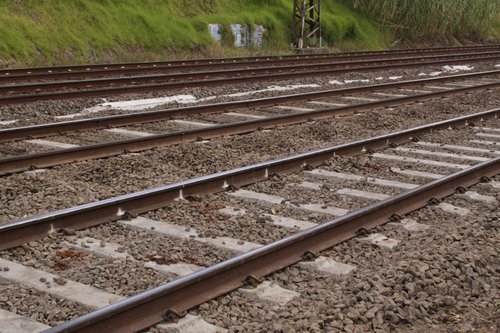 Track renewal with low profile concrete sleepers at Hawksburn