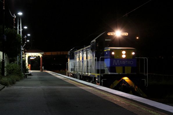 Headlights on, T376 ready to depart Williamstown