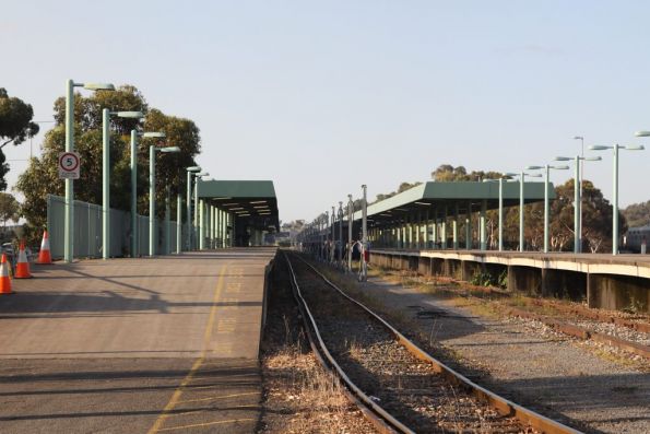 Down end of the platforms at Keswick