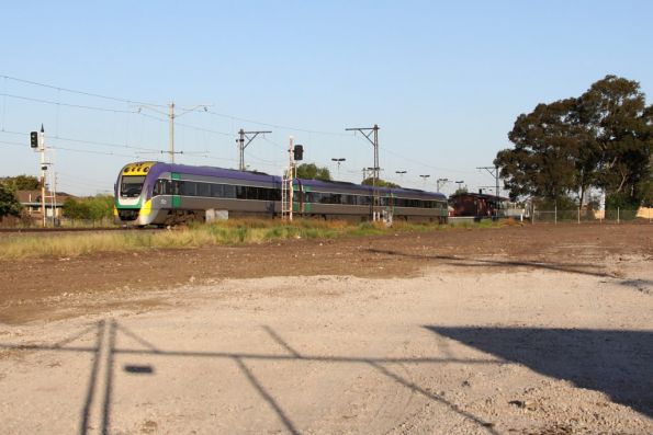 VLocity 3VL41 passes Middle Footscray on the down suburban line