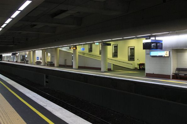 Looking over to platform 4 from Box Hill platform 3