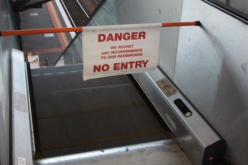 Now the escalator for platform 6 at North Melbourne is broken