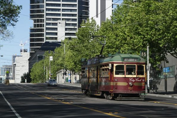 City Circle SW6.888 westbound on La Trobe Street at King