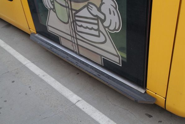 Rubber gap filling panels in the doorways of a C2 class tram