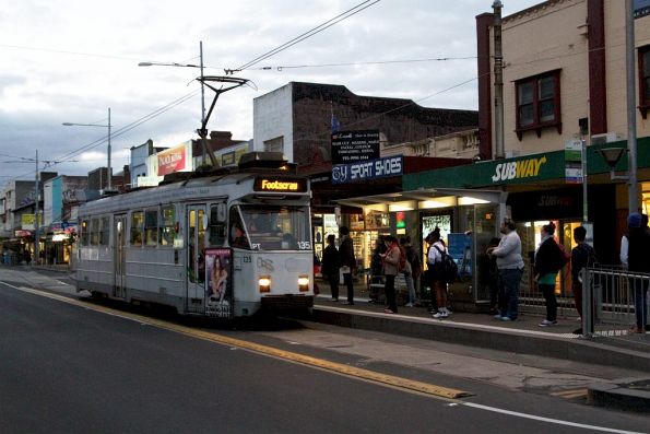 Z3.135 arrives into the route 82 terminus at Footscray 