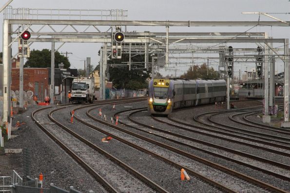 VLocity 3VL26 and classmate pass through Middle Footscray on the up