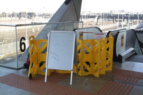 Broken escalator leading to North Melbourne platform 6