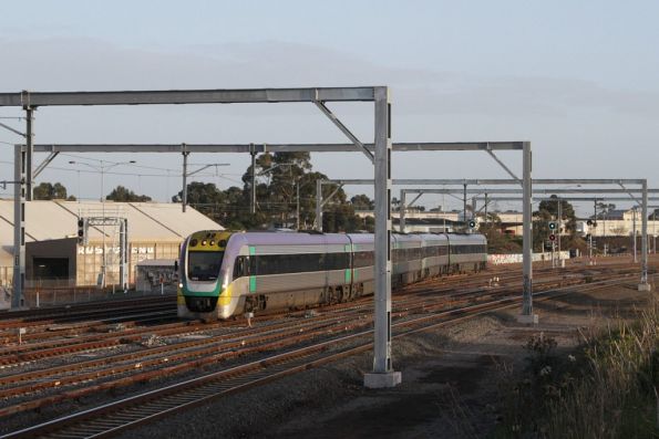 Citybound VLocity from Ballarat crosses onto the suburban tracks at Sunshine