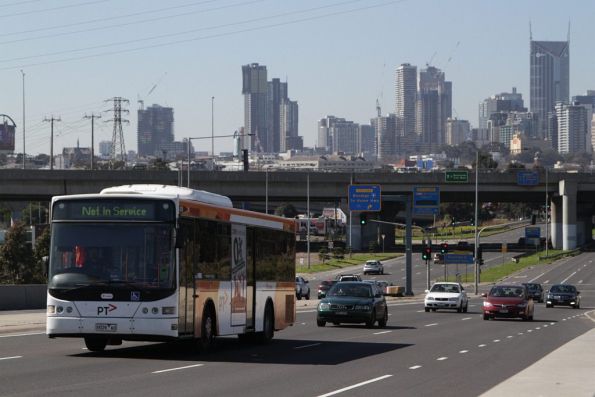 Transdev bus #439 rego 9039AO heads west on Footscray Road towards the depot at Footscray