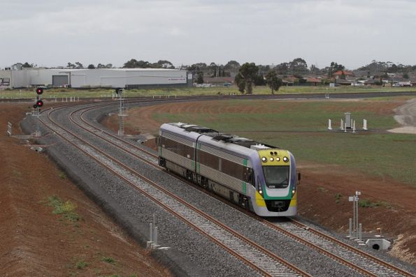 VLocity VL09 headed along the RRL tracks at Deer Park Junction