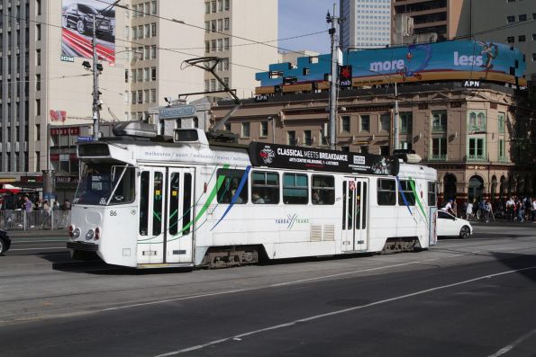 Z1.86 northbound on route 5 at Swanston and Flinders Street