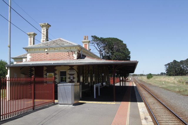 Looking down the line, over the station building