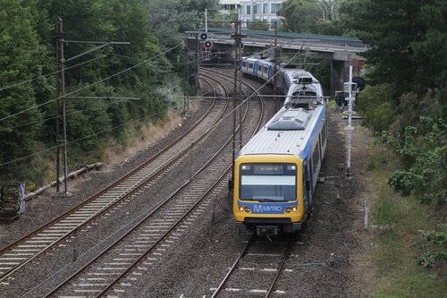 X'Trapolis 992M departs Hawthorn with a down Alamein service