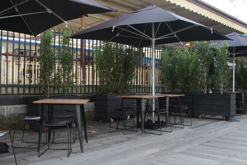 Looking across to Flinders Street platform 10 from Arbory Bar 