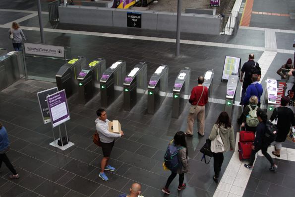 Ticket gates open at Southern Cross due to free travel for V/Line passengers