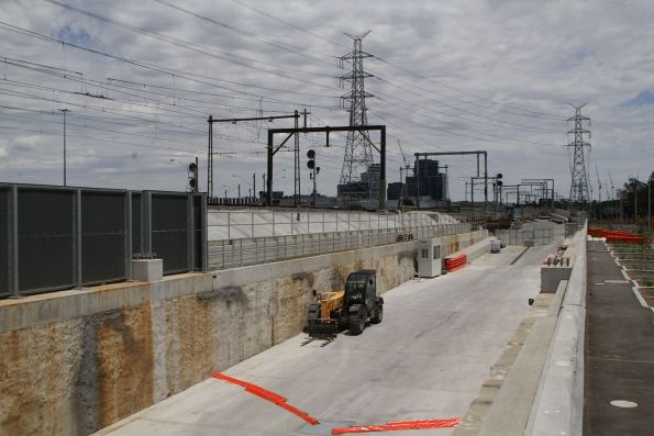 Looking back to the mainline connection from the temporary access point at South Kensington 