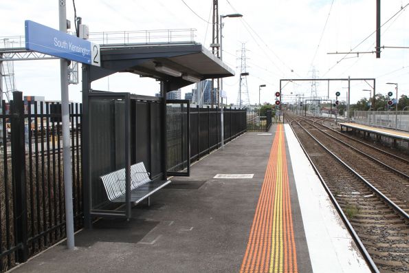 New shelter for wheelchair passengers at South Kensington platform 2