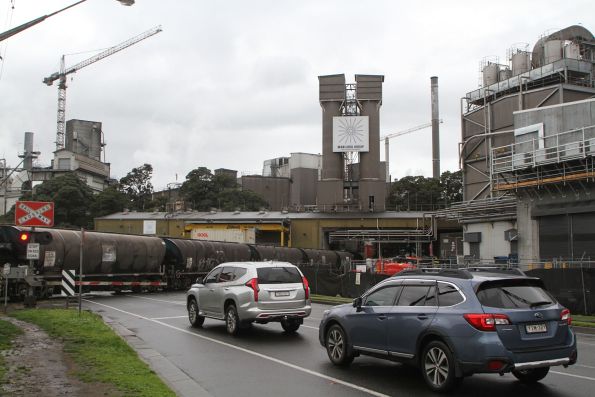 Grain train arrives into the Manildra plant at Bomaderry