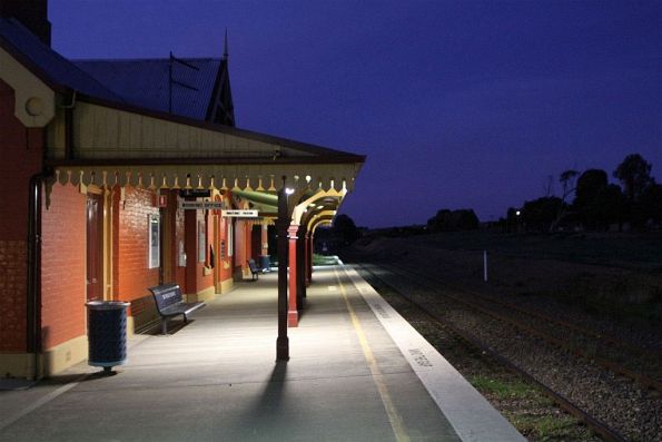 Looking up the line at Bungendore station