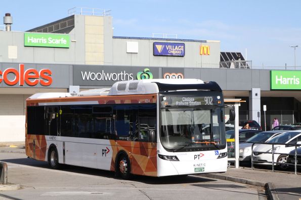 Kinetic hybrid bus #4014 BS07OP on route 902 at Westfield Airport West